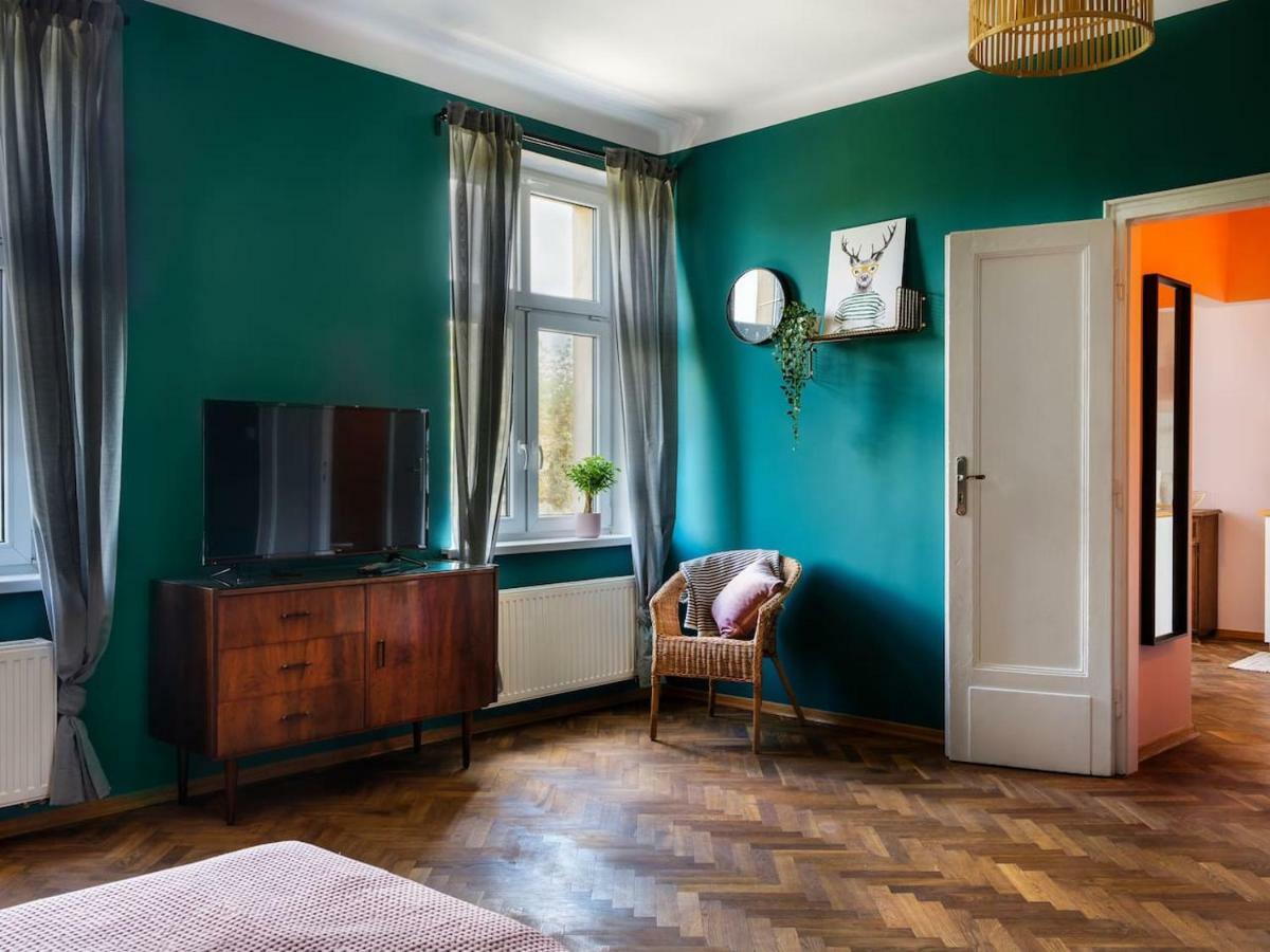 Green View Apartment / Kochanowskiego Cracovie Extérieur photo
